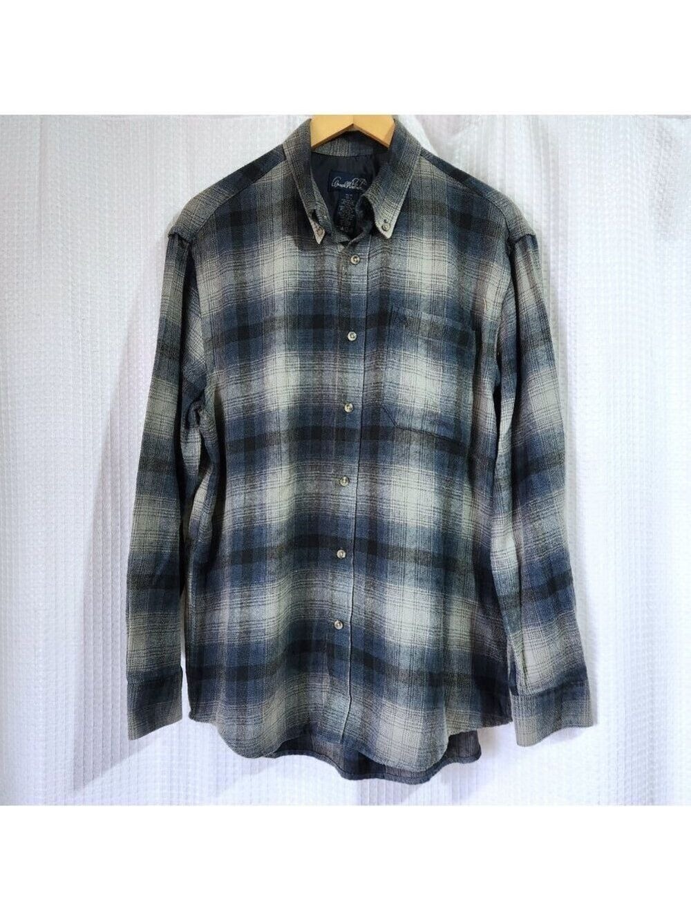 Arnold Palmer Shirt Mens Med Grey & Blue Plaid Long Sleeve Soft Flannel Vintage